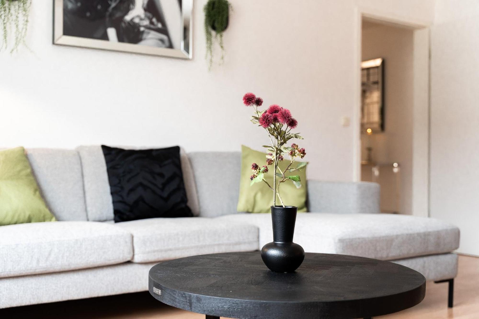 Junik Apartments "Am Sternbuschweg" Дуйсбург Номер фото
