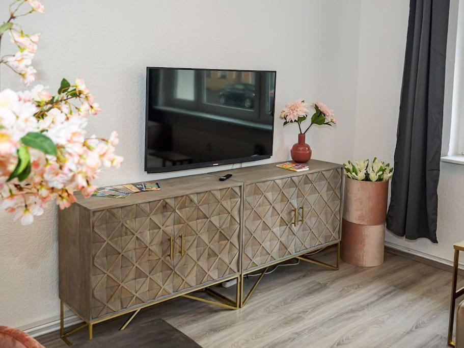 Junik Apartments "Am Sternbuschweg" Дуйсбург Номер фото